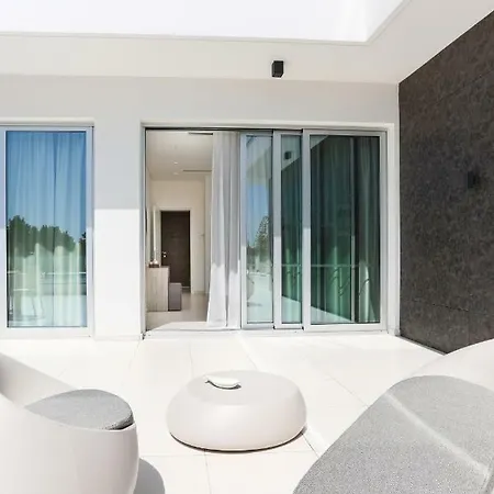 Napa Gem By Luxel Ayía Nápa