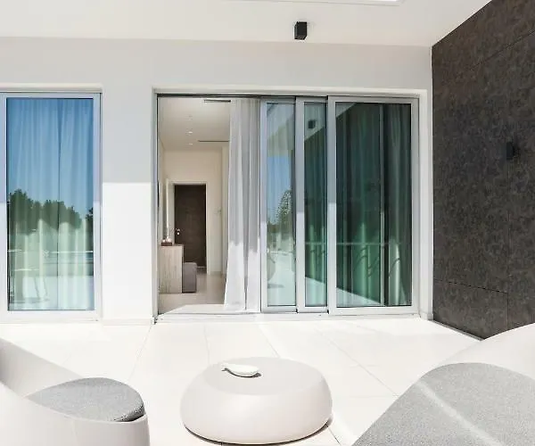 Napa Gem By Luxel Ayía Nápa